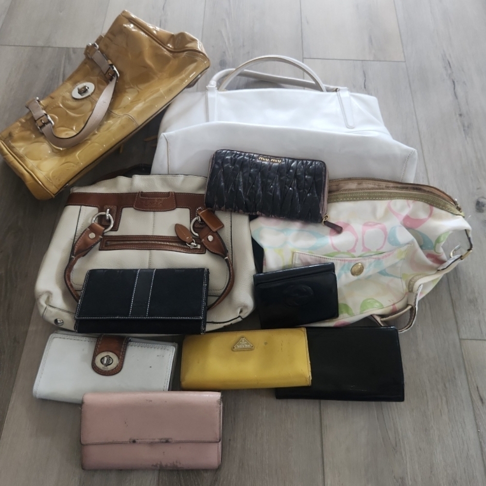 Bundle Of 11 Project Purses And Wallets